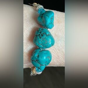 NEW Turquoise Howlite bracelet